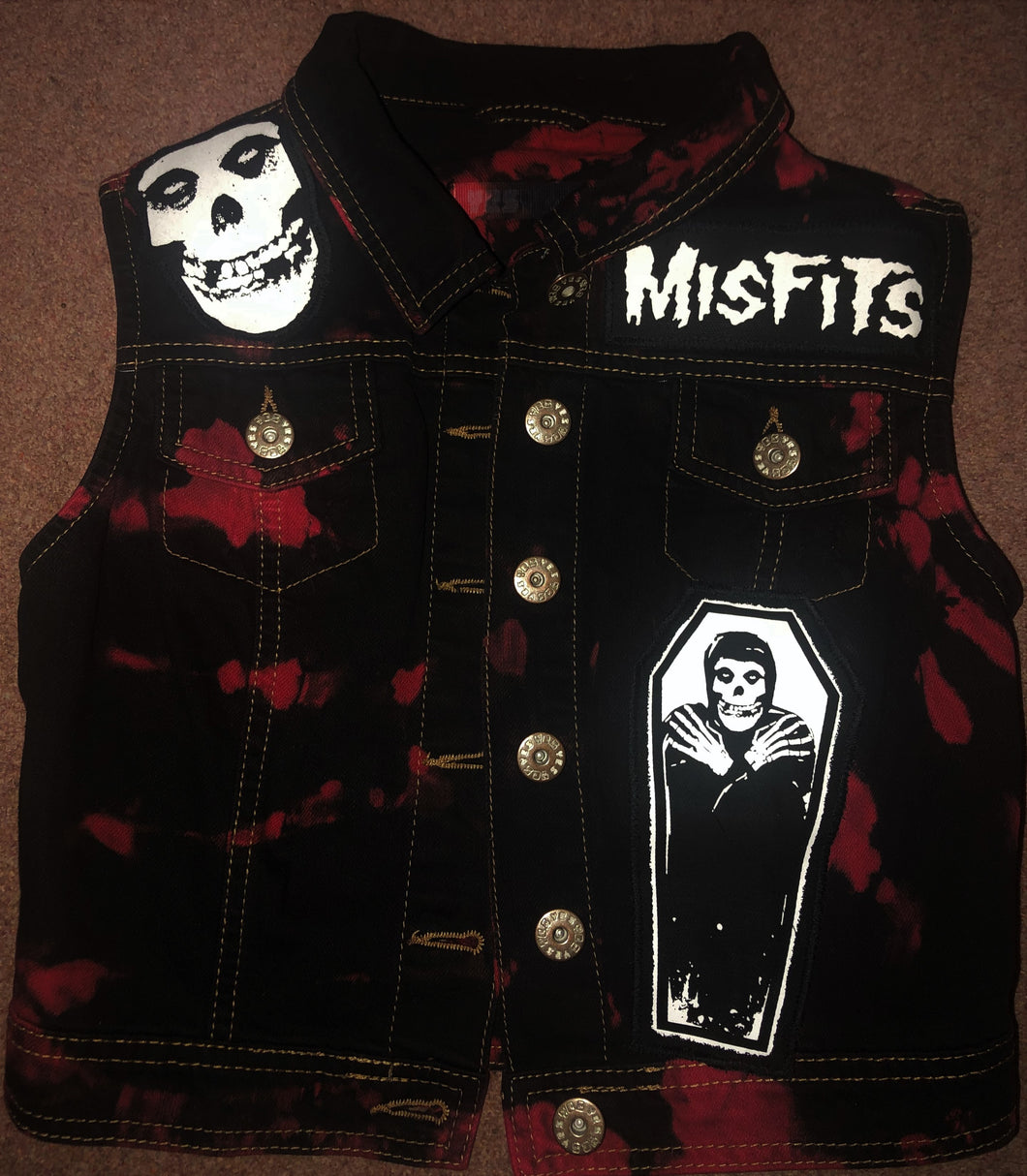 Misfits Fiend Club Punk Girls' Black 'n' Crimson (Ghost) Tie-Bleach Denim Cut-Off Jacket